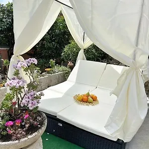 Nika 1 Apartament